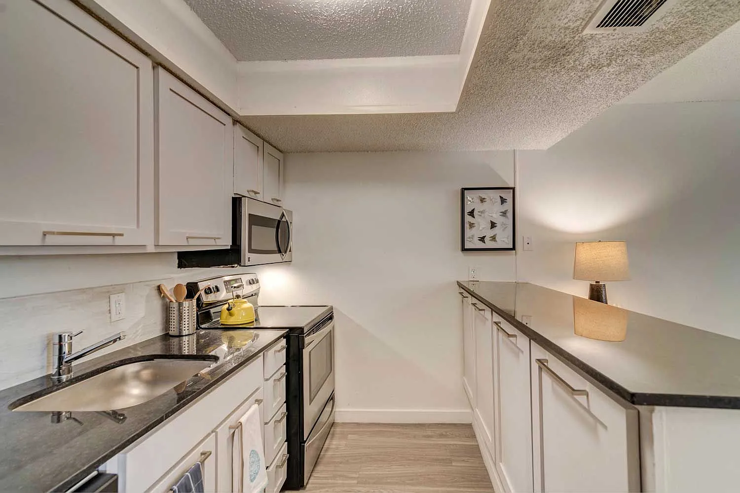 Cascade Apartments — Photo 3