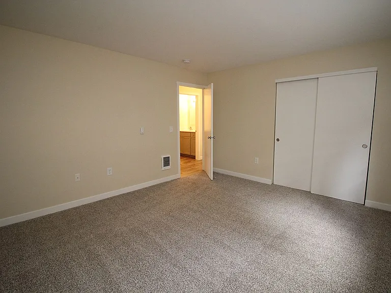 131 - 149 SE 151st Avenue Ascot Fir — Photo 31