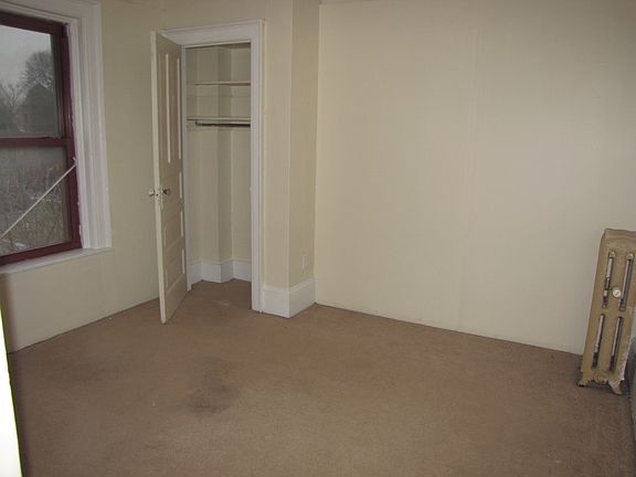 5th image of 228 Summer St APT 3