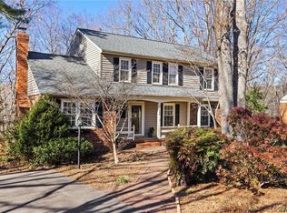 11808 Deerhurst Dr, Midlothian, VA 23113