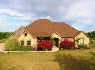 229 Sandstone Ln, Weatherford, TX 76085