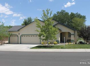 1039 Pepper Ln, Fernley, NV 89408
