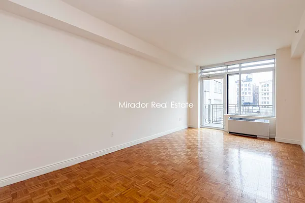 Rented by Mirador Real Estate | media 40