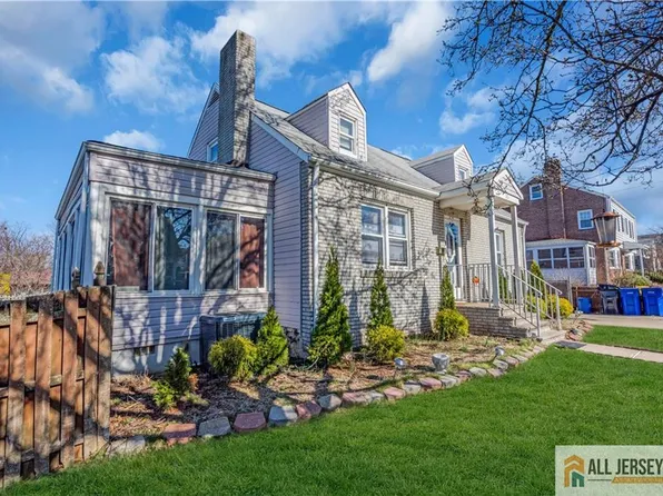 20 Cedar Ave, North Brunswick, NJ 08902