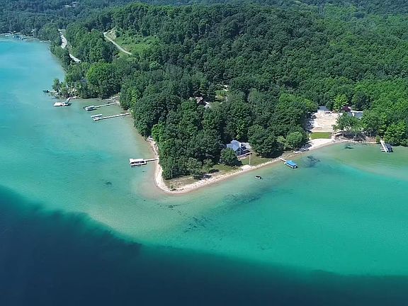 2nd image of 3485 NW Torch Lake Dr