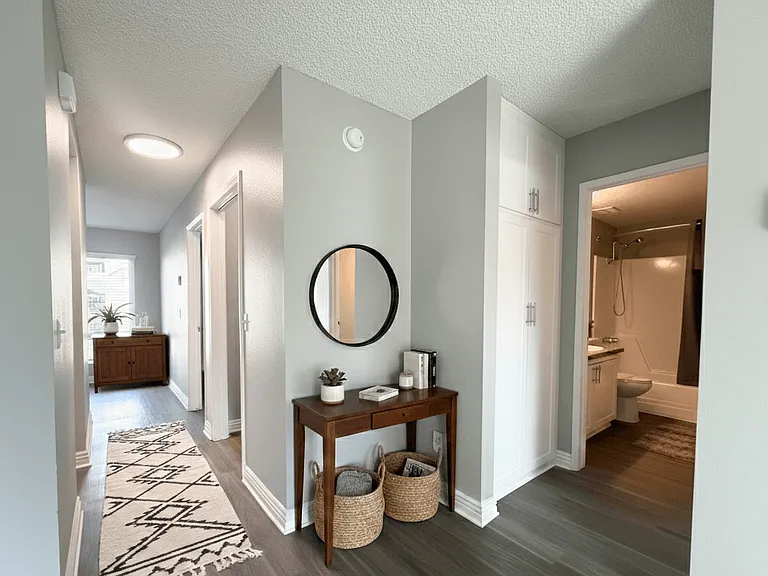 Serena Vista Apartment Homes — Photo 28