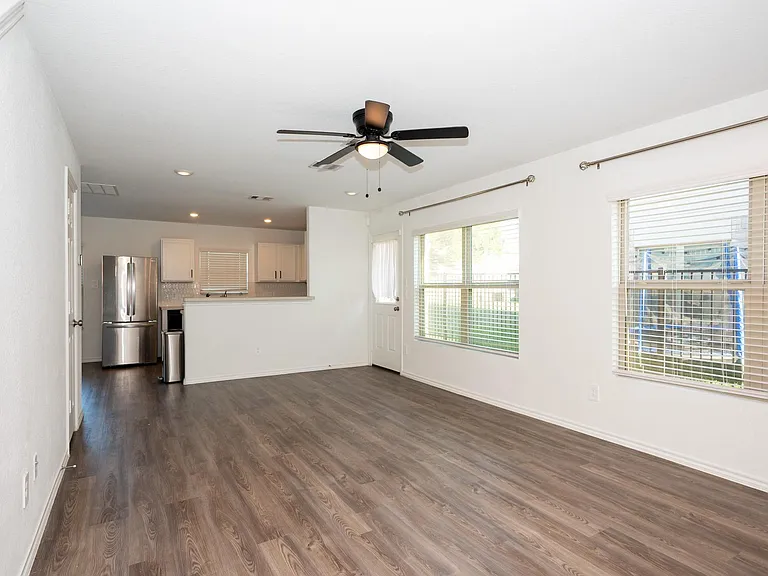 5403 Rosser Ruby Way — Photo 5