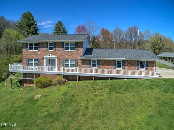 501 Elm St, Gate City, VA 24251