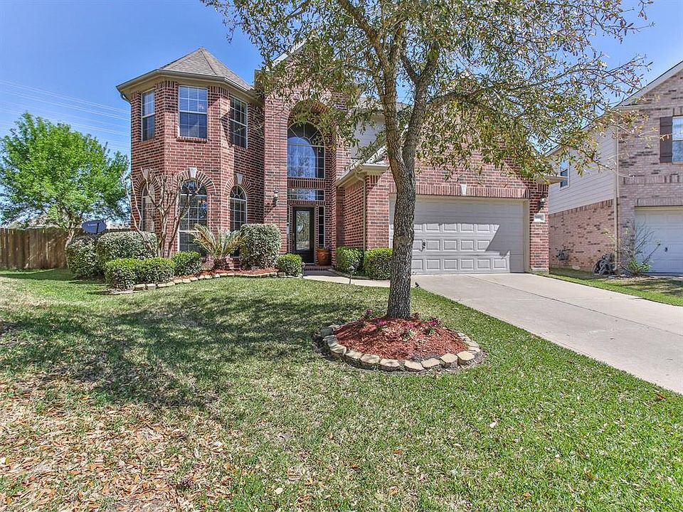 1st image of 26602 Bellwood Pines Dr