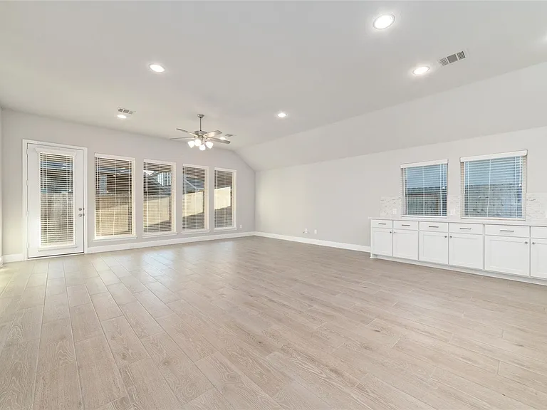 31215 Crescent Hill Dr — Photo 26
