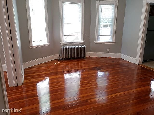 1st image of 158 Grant Ave