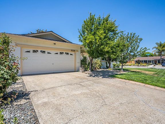 2nd image of 2335 Heritage Ct