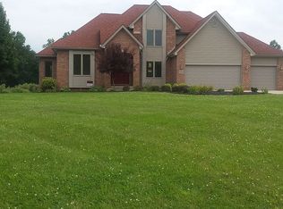 1859 Greenbrook Rd, North Canton, OH 44720