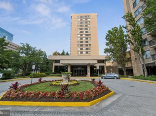 3709 S George Mason Dr APT 604, Falls Church, VA