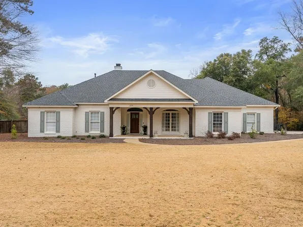220 Troop Dr, Fortson, GA 31808