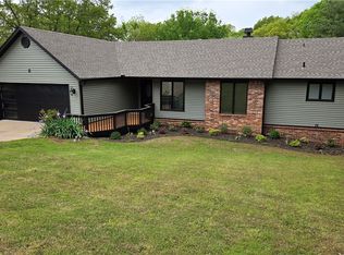 12 Dunedin Ln, Bella Vista, AR 72715