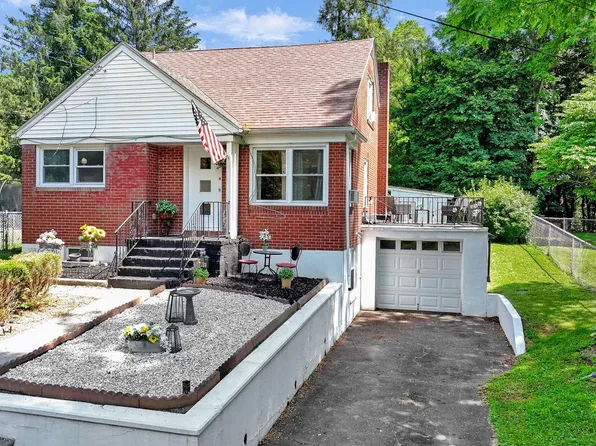 104 Coldenham Road, Walden, NY 12586