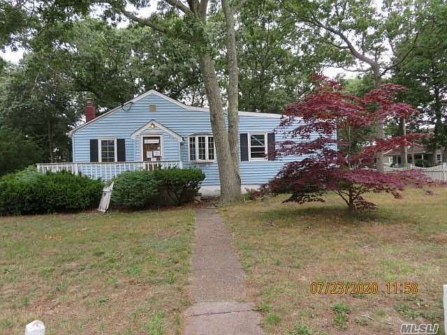 1st image of 250 N Evergreen Dr