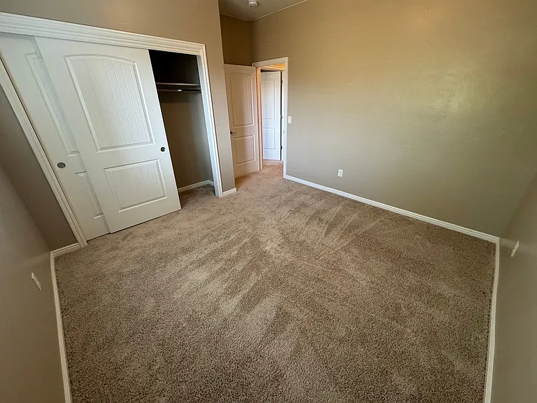 1920 N Lakota Dr #30 — Photo 10