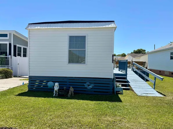 1672 Falcon, Surfside Beach, SC 29575