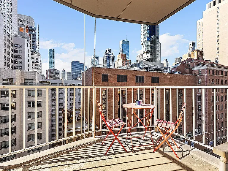 220 E 65th St #12D — Photo 6