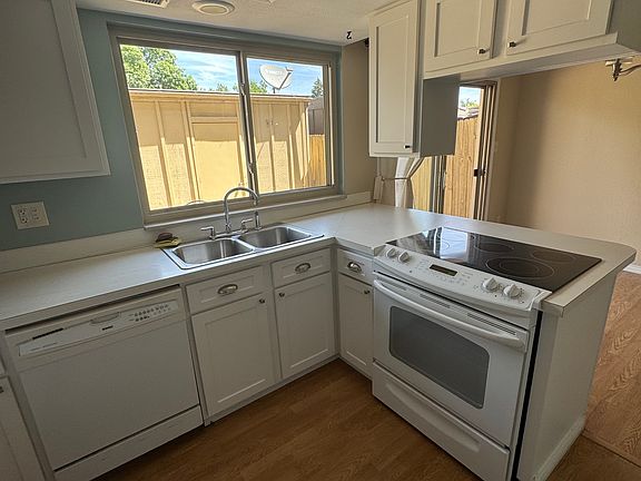 3rd image of 8325 W Virginia Ave