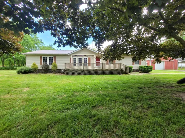 319 S Main St, Montgomery, MI 49255