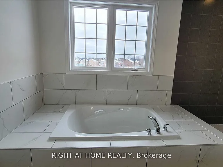 199 Miyako Ct — Photo 16