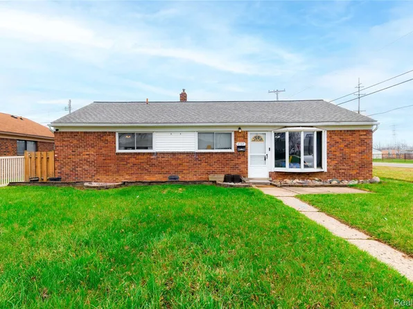 4707 16th St, Wyandotte, MI 48192