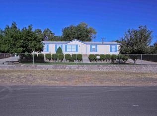 862 SW 2nd St, Madras, OR 97741