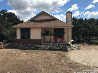 1350 Green Meadow Ln, Spring Branch, TX 78070