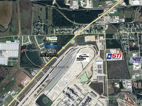 4030 Edgar Brown Dr, Orange, TX 77630