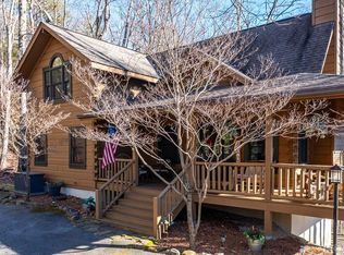 429 Buckberry Dr S, Sapphire, NC 28774