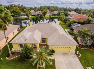 1400 Deerbourne Dr, Zephyrhills, FL 33543