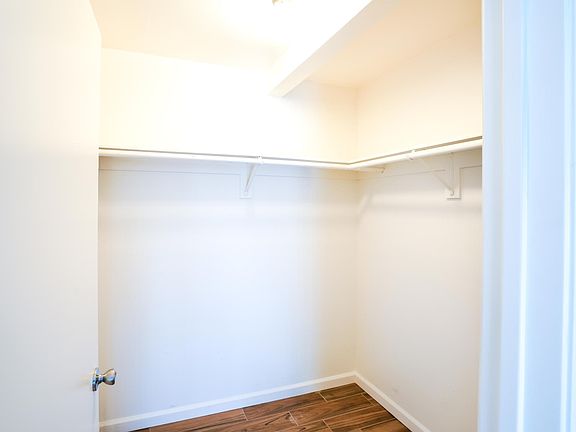 3rd image of 1530 Chalcedony St APT L