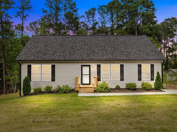 225 Sherwood Hills Ct, Cameron, NC 28326