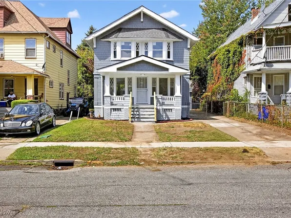 678 E 118th St, Cleveland, OH 44108