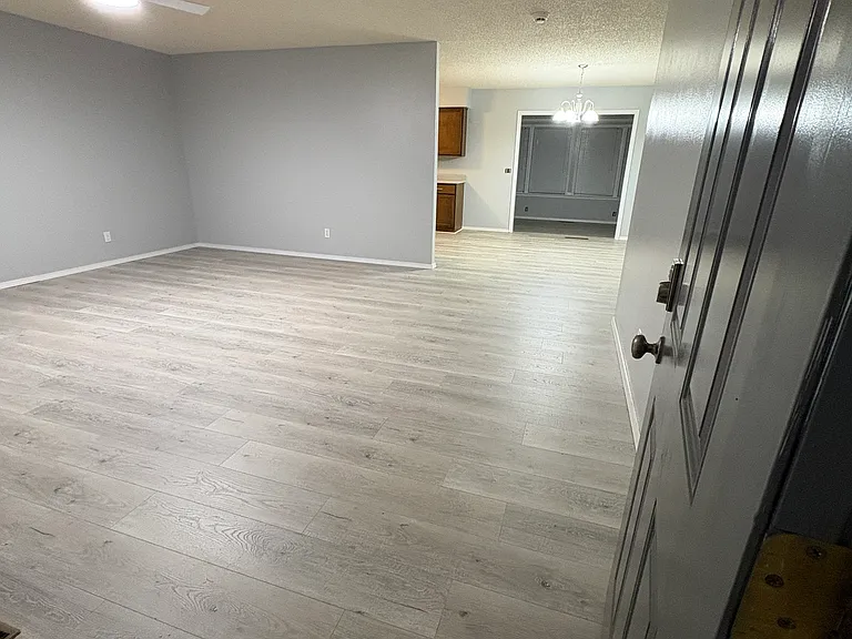 1021 Cedar St — Photo 1