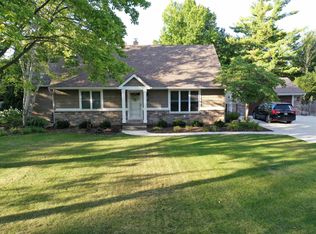 10221 Muldoon Rd, Fort Wayne, IN 46819