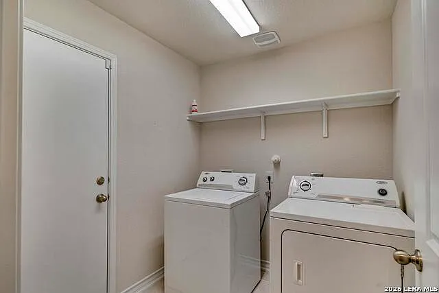 13523 Boothe Grv — Photo 8