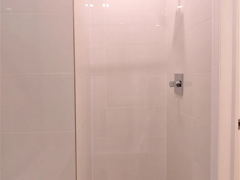 28 Leroy St #1 — Photo 7