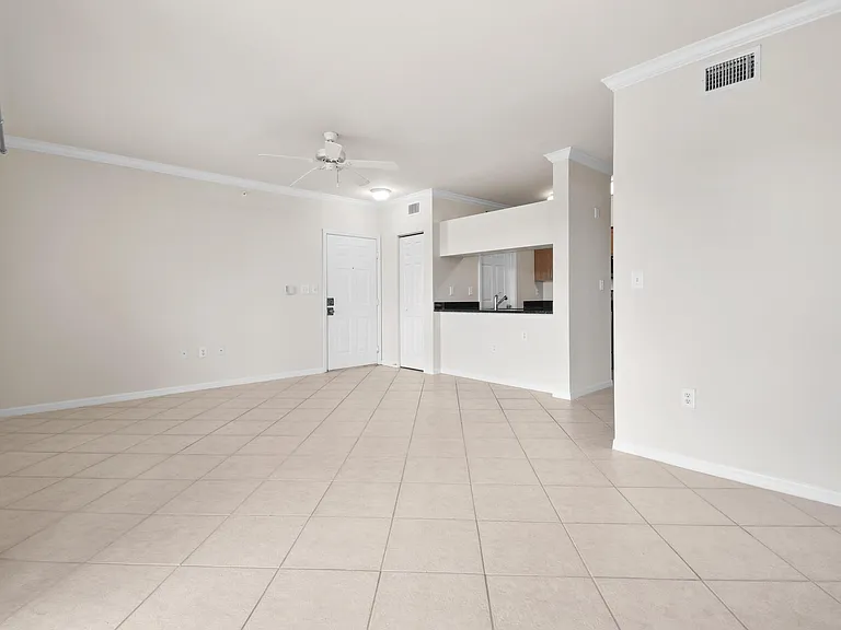 6556 Emerald Dunes Dr #302 — Photo 6