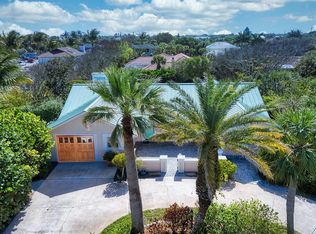 1365 Buccaneer Ln, Vero Beach, FL 32963