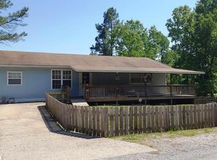 64 Sequoyah Ridge Rd, Cherokee Village, AR 72529