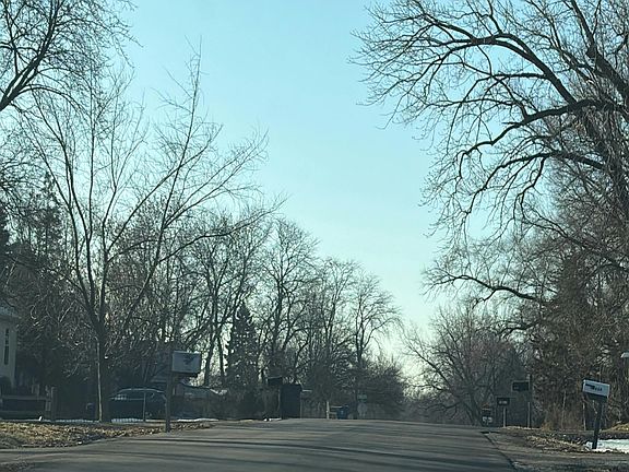 5th image of 1N710 Newton Ave