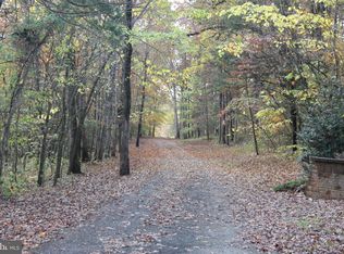 S Pines Rd, Warrenton, VA 20186