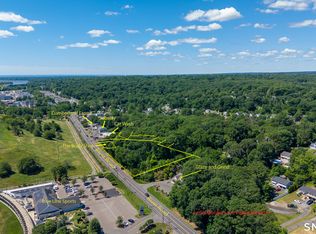 River Rd, Shelton, CT 06484