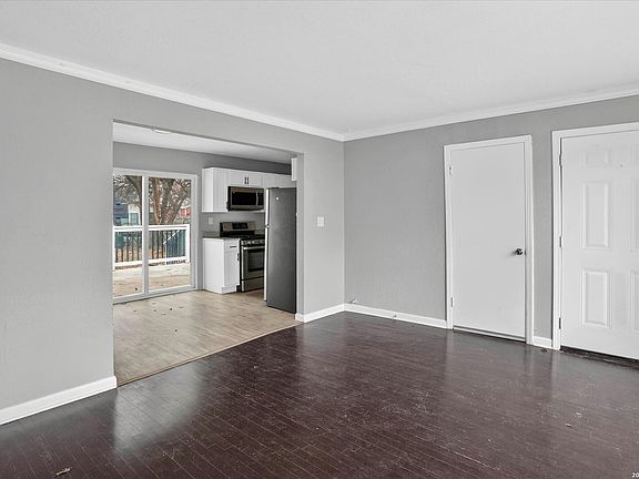 5th image of 518 W Academy