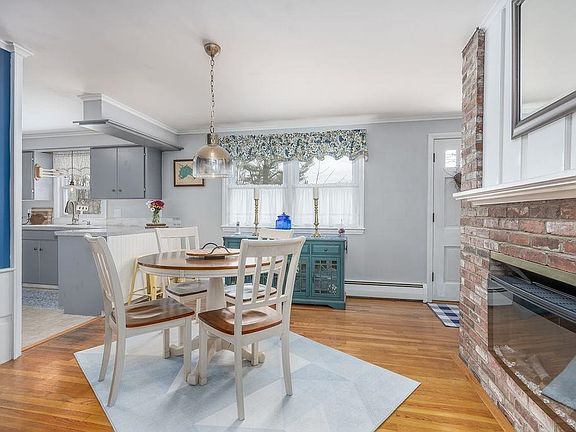 5th image of 1050 Dover Road