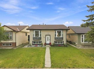 427 E Falmere Rd NE, Calgary, AB T3J 2Z8